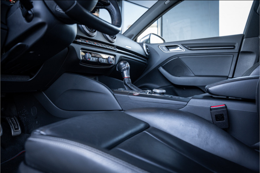 Audi S3 - Sportback 2.0 TFSI quattro Pro Line Plus 310PK - Panorama | RS Seats | B&O | ACC | Keyless