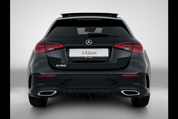Mercedes-Benz A-Klasse 180 Business Solution AMG | Nightpakket | Parkeerpakket met achteruitrijcamera | KEYLESS GO | Sfeerverlichting | MULTIBEAM LED | Extra USB-poorten | Verwarmde stoelen vooraan | Spiegelpakket |