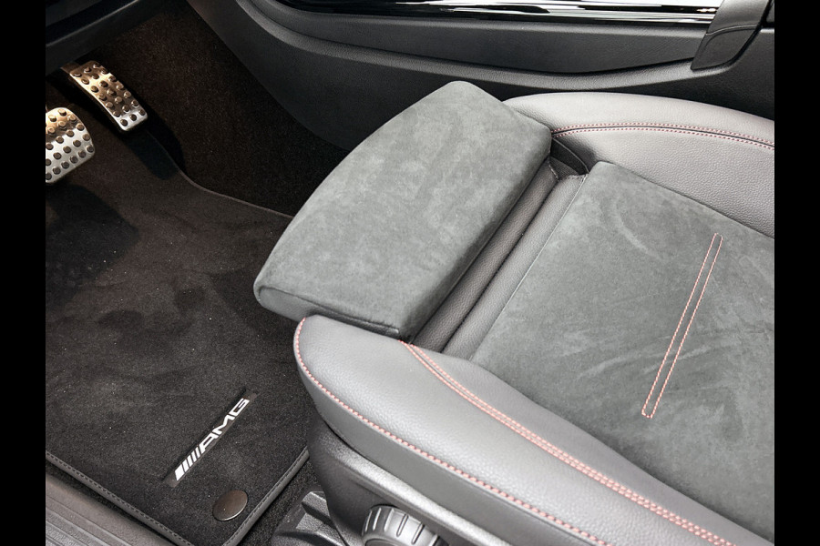 Mercedes-Benz A-Klasse 180 Business Solution AMG | Nightpakket | Parkeerpakket met achteruitrijcamera | KEYLESS GO | Sfeerverlichting | MULTIBEAM LED | Extra USB-poorten | Verwarmde stoelen vooraan | Spiegelpakket |