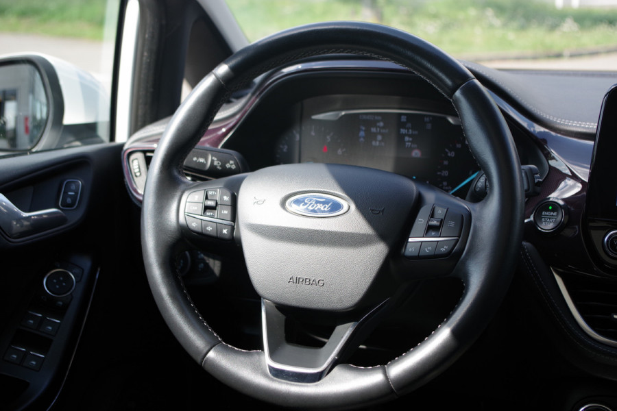 Ford Fiesta 1.0 EcoBoost 125 PK Vignale, Panoramadak, Keyless, Leder, B&O Sound, Adap. Cruise Control, Camera, Carplay