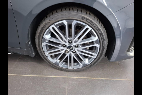 Kia ProCeed 1.4 T-GDI GT-PlusLine - Automaat - Pano/schuifdak - Trekhaak - Org.NL