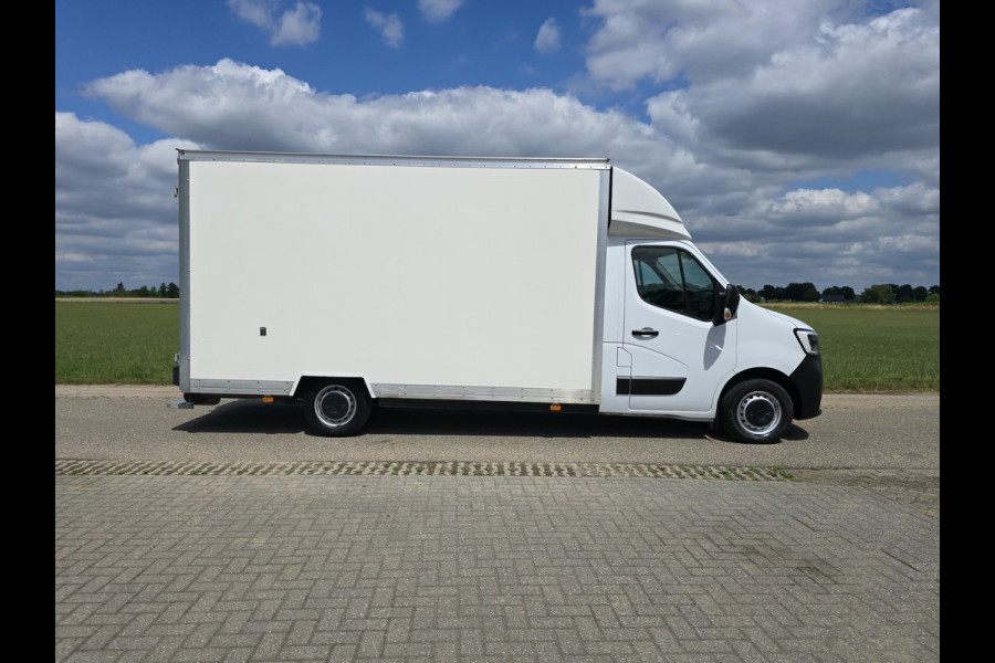 Renault Master T35 2.3 dCi Lowliner - 145 Pk - Euro 6 - Navi - ParkeerCamera - Airco - Cruise Control