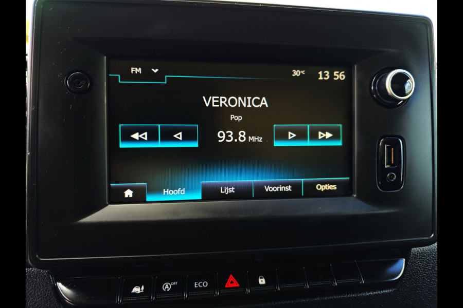 Renault Master T35 2.3 dCi Lowliner - 145 Pk - Euro 6 - Navi - ParkeerCamera - Airco - Cruise Control