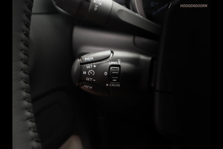 Citroën C3 1.2 PureTech S&S Shine 110pk (APPLE CARPLAY,LED,NAVIGATIE,DODEHOEK,CAMERA,COMFORT-STOELEN,CLIMATE,CRUISE,NIEUWE APK)