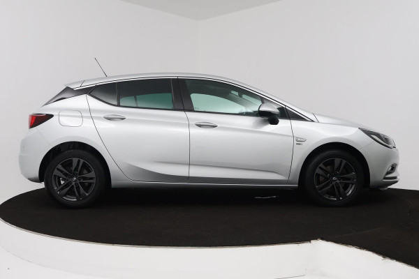 Opel Astra 1.4 Turbo 120 Jaar Edition (PARKEERSENSOREN, CRUISE CONTROL, NAVIGATIE, BLUETOOTH, AUTOMAAT. NL-AUTO)