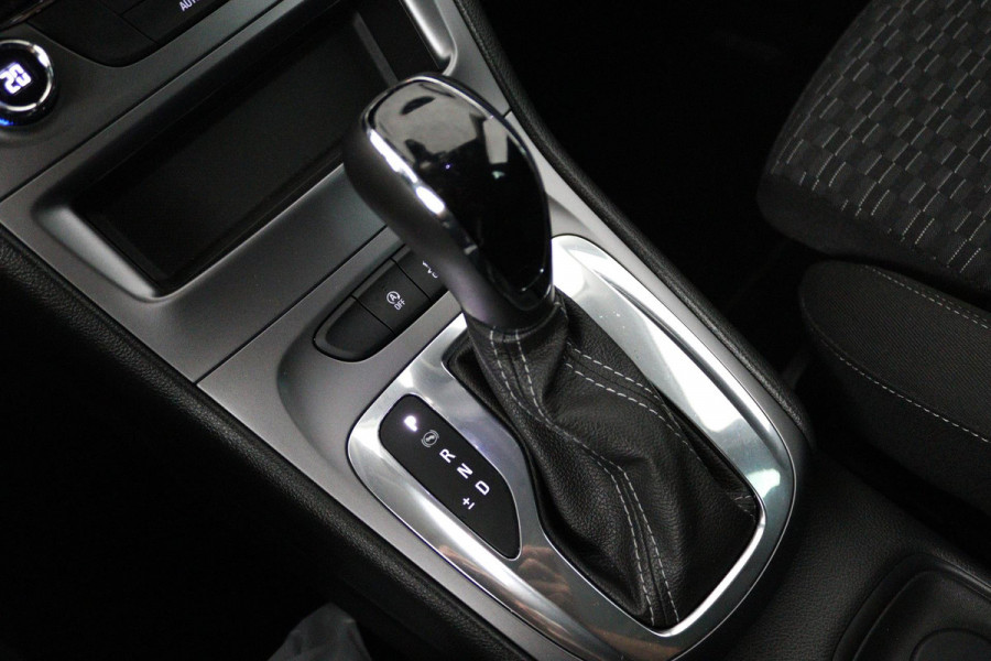 Opel Astra 1.4 Turbo 120 Jaar Edition (PARKEERSENSOREN, CRUISE CONTROL, NAVIGATIE, BLUETOOTH, AUTOMAAT. NL-AUTO)