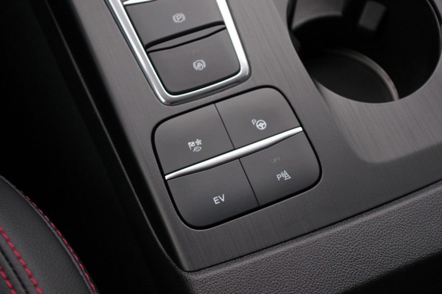 Ford Kuga 2.5 PHEV ST-Line X 225 PK, 360 Camera, Keyless, B&O Sound, Adap. Cruise Control, Carplay