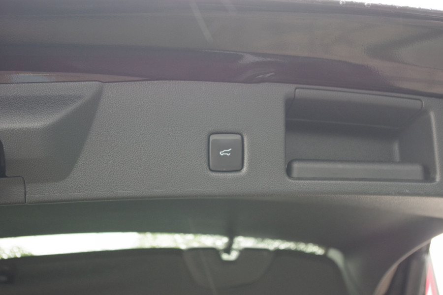 Ford Kuga 2.5 PHEV ST-Line X 225 PK, 360 Camera, Keyless, B&O Sound, Adap. Cruise Control, Carplay