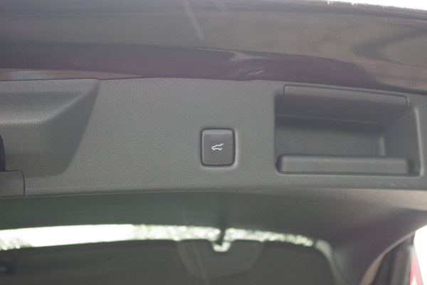 Ford Kuga 2.5 PHEV ST-Line X 225 PK, 360 Camera, Keyless, B&O Sound, Adap. Cruise Control, Carplay