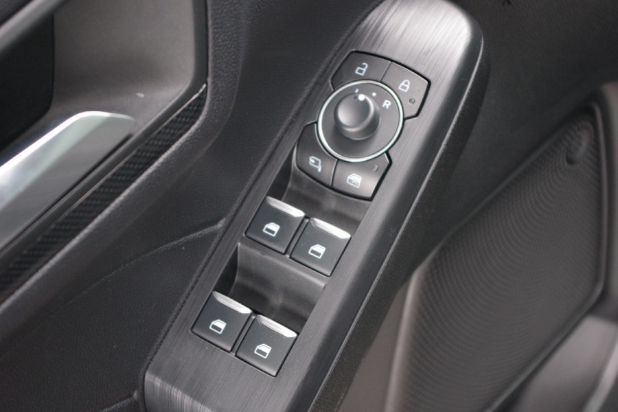 Ford Kuga 2.5 PHEV ST-Line X 225 PK, 360 Camera, Keyless, B&O Sound, Adap. Cruise Control, Carplay