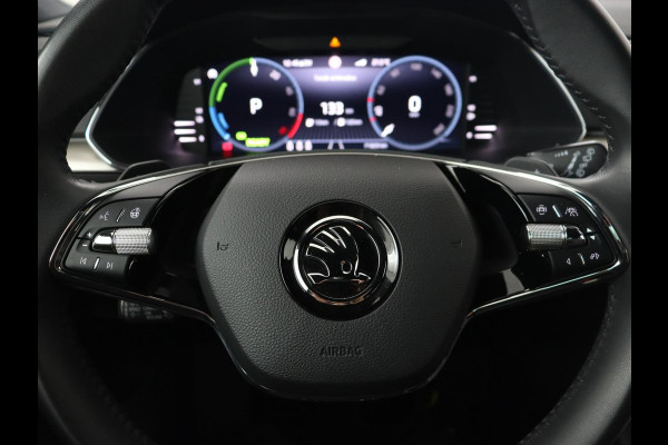 Škoda Superb 1.4 TSI iV Laurin & Klement | Stoelventilatie | Leder | Adaptive cruise | Virtual Cockpit | Massage | Canton Sound | Carplay | Achterbankverwarming | Navigatie