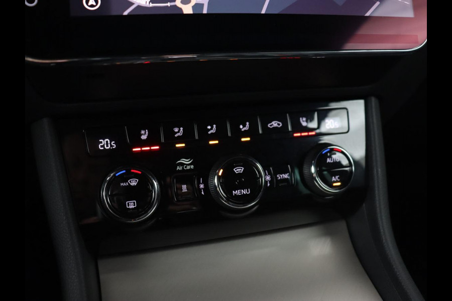 Škoda Superb 1.4 TSI iV Laurin & Klement | Stoelventilatie | Leder | Adaptive cruise | Virtual Cockpit | Massage | Canton Sound | Carplay | Achterbankverwarming | Navigatie