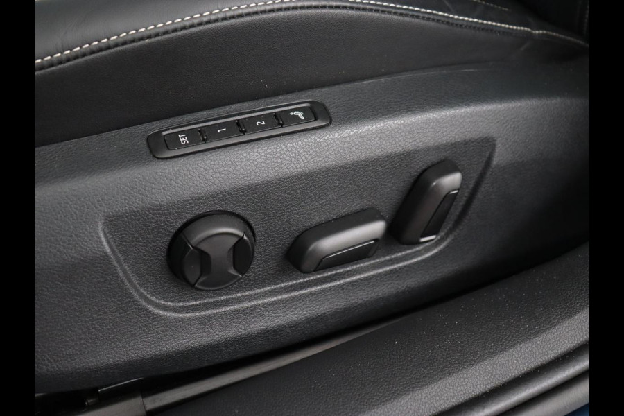 Škoda Superb 1.4 TSI iV Laurin & Klement | Stoelventilatie | Leder | Adaptive cruise | Virtual Cockpit | Massage | Canton Sound | Carplay | Achterbankverwarming | Navigatie