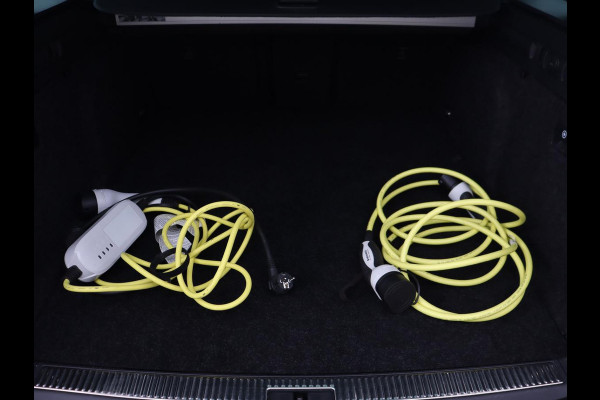 Škoda Superb 1.4 TSI iV Laurin & Klement | Stoelventilatie | Leder | Adaptive cruise | Virtual Cockpit | Massage | Canton Sound | Carplay | Achterbankverwarming | Navigatie