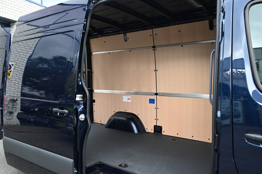 Mercedes-Benz Sprinter 317 CDI L2H2 Pro HD LED, Navigatie met parkeerpakket, Stoelverwarming, Etc.
