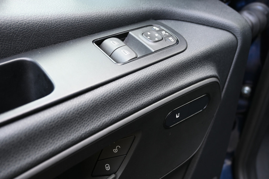 Mercedes-Benz Sprinter 317 CDI L2H2 Pro HD LED, Navigatie met parkeerpakket, Stoelverwarming, Etc.