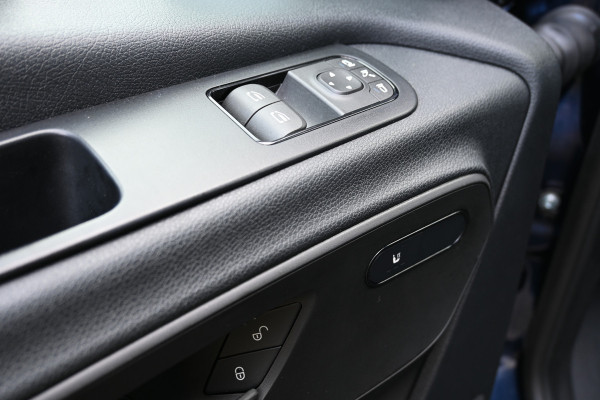 Mercedes-Benz Sprinter 317 CDI L2H2 Pro HD LED, Navigatie met parkeerpakket, Stoelverwarming, Etc.