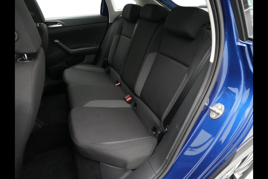 Volkswagen Taigo 1.0 TSI 95pk Life Navigatie Clima Camera Acc 340