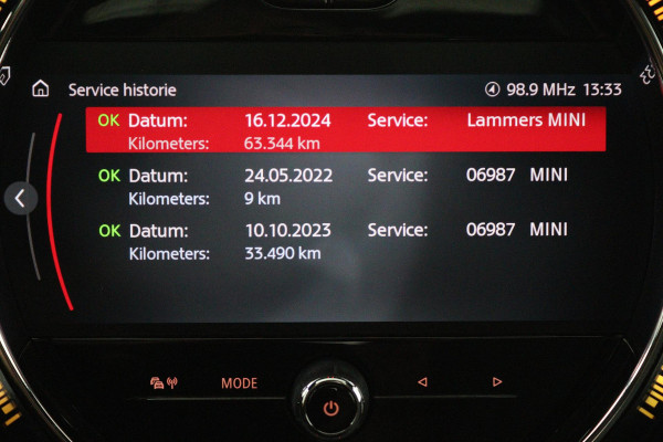 MINI Mini 1.5 Cooper John Cooper Works (PANORAMADAK, PARKEERSENSOREN, CRUISE CONTROL, AUTOMAAT, NAVIGATIE, DEALER ONDERHOUDEN)