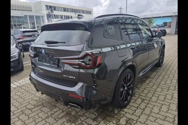 BMW X3 xDrive30e M-Sport Pano Carbon HiFi 20inch Camera