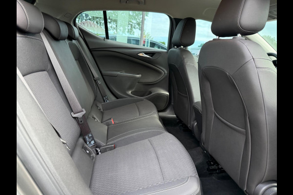 Opel Astra 1.4 Turbo 150pk Innovation - Navi - Climate - Parkeerhulp - Org.NL