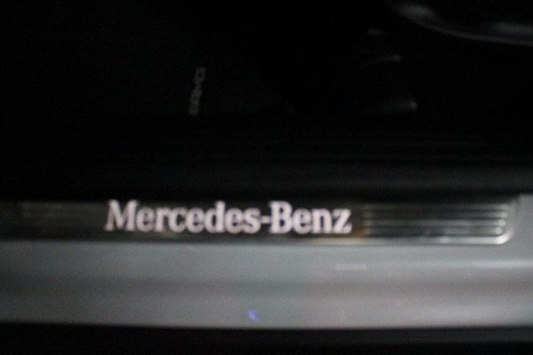 Mercedes-Benz GLA 250 e 218PK AUTOMAAT BUSINESS SOLUTION | PANORAMISCH SCHUIF/KANTEL DAK | ELEKTRISCHE ACHTER KLEP | MULTIBEAM LED MATRIX KOPLAMPEN | STOEL VERWARMING | KEYLESS ENTRY/START | NAVIGATIE | DAB+ RADIO | APPLE CARPLAY /ANDROID AUTO | ADAPTIVE CRUISE CONTROL | SFEER VERLICHTING | 19" LICHTMETALEN VELGEN | PARKEERSENSOREN VOOR EN ACHTER |