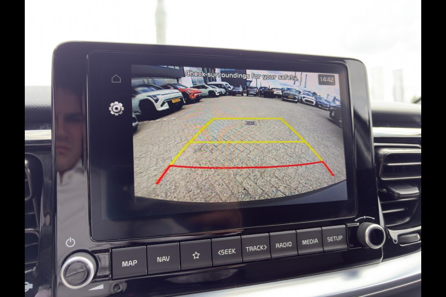Kia Stonic 1.0 T-GDi MHEV DynamicPlusLine | Key-Less | Navi | Licht- en Regensensor |