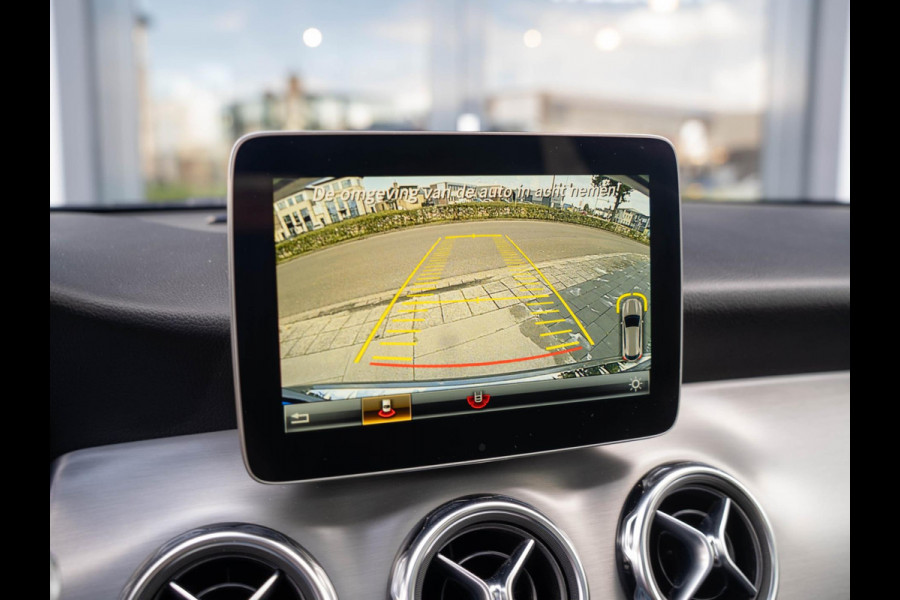 Mercedes-Benz GLA 200 Premium Plus AMG Line / Carplay / Pano / Trekhaak / Keyless / El. Achterklep / 19"