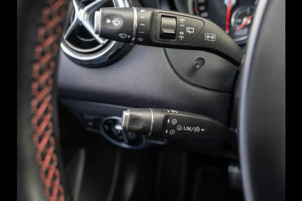 Mercedes-Benz GLA 200 Premium Plus AMG Line / Carplay / Pano / Trekhaak / Keyless / El. Achterklep / 19"
