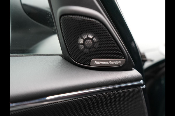 MINI Countryman 2.0 John Cooper Works ALL4 Chili 231pk | Panodak | Adaptive Cruise | Alcantara Sportstoelen | Trekhaak Afn. | Harman Kardon | Apple Carplay | 19"L.M | Camera | Keyless |