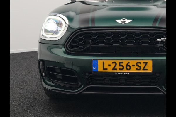 MINI Countryman 2.0 John Cooper Works ALL4 Chili 231pk | Panodak | Adaptive Cruise | Alcantara Sportstoelen | Trekhaak Afn. | Harman Kardon | Apple Carplay | 19"L.M | Camera | Keyless |