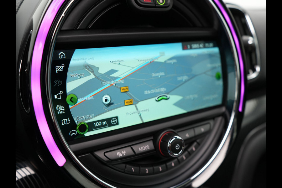 MINI Countryman 2.0 John Cooper Works ALL4 Chili 231pk | Panodak | Adaptive Cruise | Alcantara Sportstoelen | Trekhaak Afn. | Harman Kardon | Apple Carplay | 19"L.M | Camera | Keyless |