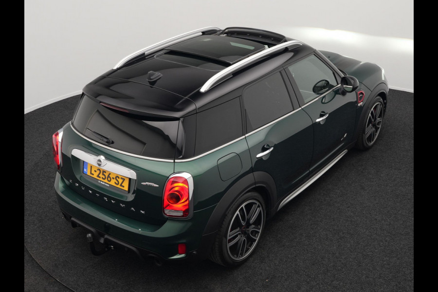 MINI Countryman 2.0 John Cooper Works ALL4 Chili 231pk | Panodak | Adaptive Cruise | Alcantara Sportstoelen | Trekhaak Afn. | Harman Kardon | Apple Carplay | 19"L.M | Camera | Keyless |