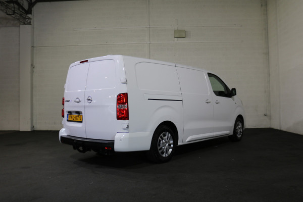 Opel Vivaro-e L2H1 Innovation 75 kWh Inrichting Airco Trekhaak
