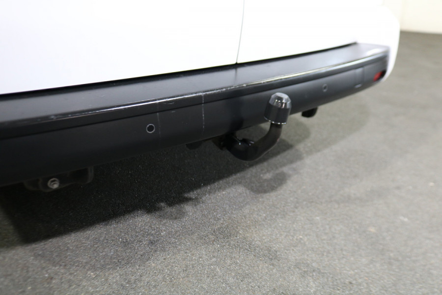 Opel Vivaro-e L2H1 Innovation 75 kWh Inrichting Airco Trekhaak