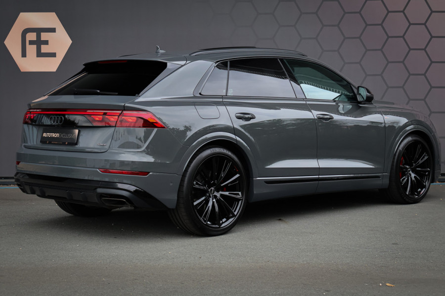 Audi Q8 60 TFSI E Quattro Pro Line S Competition 490 PK | NIMBUS GRAU | ONDERSTELPACK ADVANCED VIERWIELBESTURING | RS-ZETELS MET MASSAGE