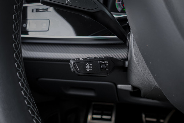 Audi Q8 60 TFSI E Quattro Pro Line S Competition 490 PK | NIMBUS GRAU | ONDERSTELPACK ADVANCED VIERWIELBESTURING | RS-ZETELS MET MASSAGE
