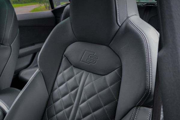 Audi Q8 60 TFSI E Quattro Pro Line S Competition 490 PK | NIMBUS GRAU | ONDERSTELPACK ADVANCED VIERWIELBESTURING | RS-ZETELS MET MASSAGE