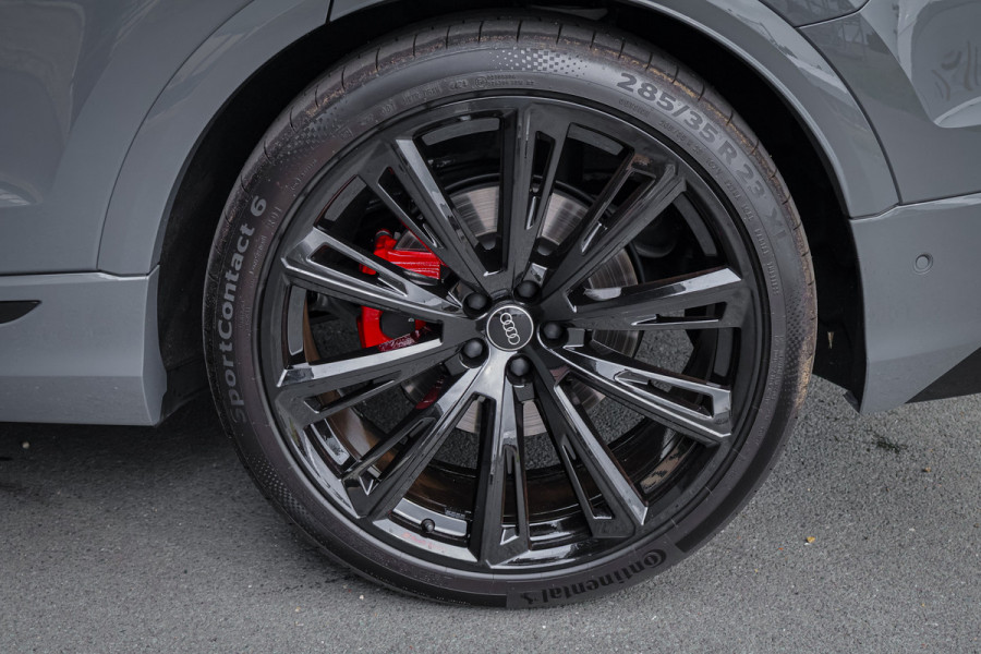 Audi Q8 60 TFSI E Quattro Pro Line S Competition 490 PK | NIMBUS GRAU | ONDERSTELPACK ADVANCED VIERWIELBESTURING | RS-ZETELS MET MASSAGE