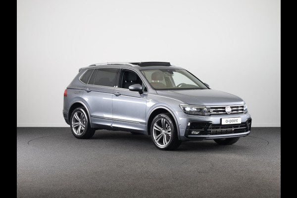 Volkswagen Tiguan Allspace 1.5 TSI Highline Business R 7p. 150PK | Automaat (DSG) | Panoramadak | Wegklapbare trekhaak | Camera | Keyless entry | Digitaal dashboard