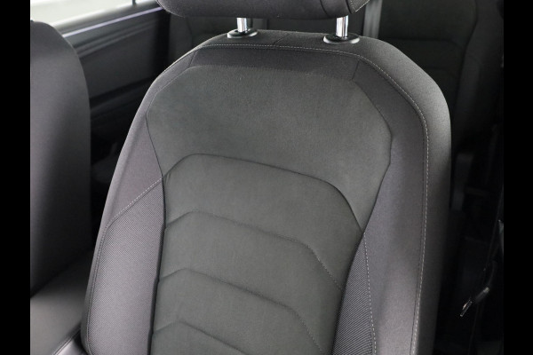 Volkswagen Tiguan Allspace 1.5 TSI Highline Business R 7p. 150PK | Automaat (DSG) | Panoramadak | Wegklapbare trekhaak | Camera | Keyless entry | Digitaal dashboard