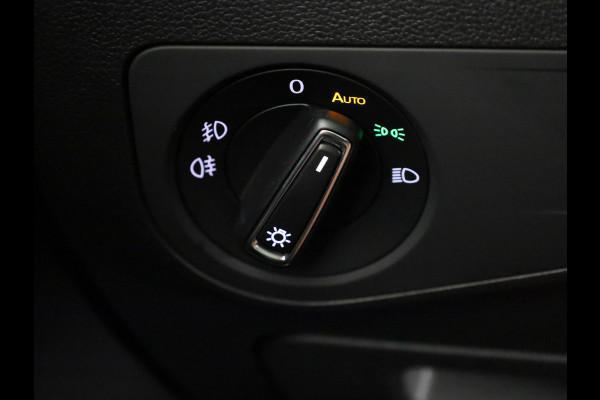 Volkswagen Tiguan Allspace 1.5 TSI Highline Business R 7p. 150PK | Automaat (DSG) | Panoramadak | Wegklapbare trekhaak | Camera | Keyless entry | Digitaal dashboard