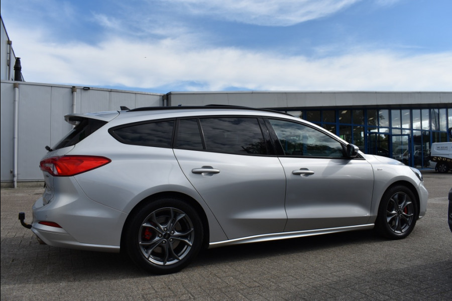 Ford FOCUS Wagon 1.0 EBH ST L. XBns Full options Panodak