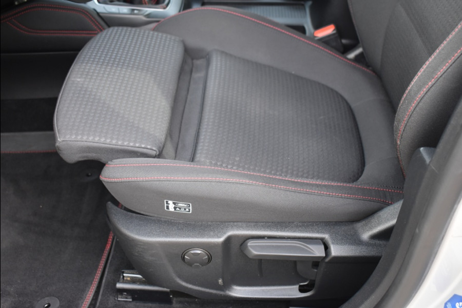 Ford FOCUS Wagon 1.0 EBH ST L. XBns Full options Panodak