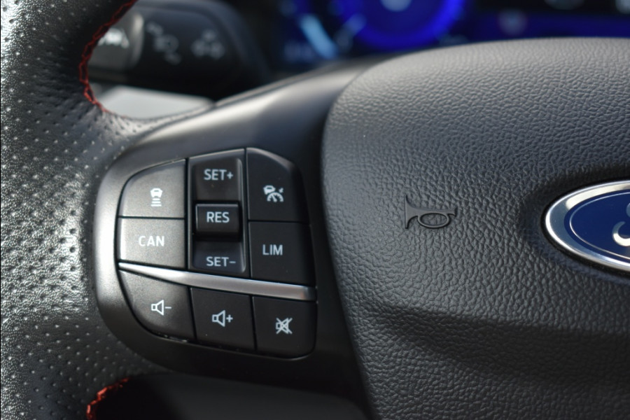 Ford FOCUS Wagon 1.0 EBH ST L. XBns Full options Panodak