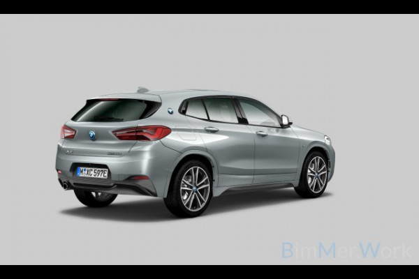 BMW X2 xDrive25e M-Sport Pano M-zetels HUD Camera El-klep 19inch