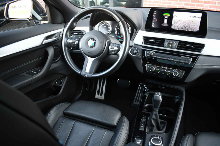 BMW X2 xDrive25e M-Sport Pano M-zetels HUD Camera El-klep 19inch