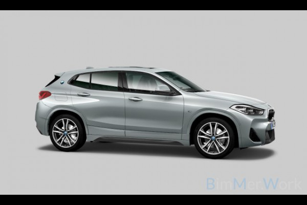 BMW X2 xDrive25e M-Sport Pano M-zetels HUD Camera El-klep 19inch