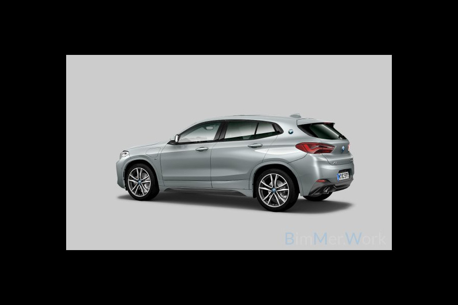 BMW X2 xDrive25e M-Sport Pano M-zetels HUD Camera El-klep 19inch