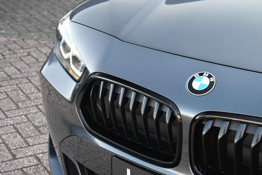 BMW X2 xDrive25e M-Sport Pano M-zetels HUD Camera El-klep 19inch